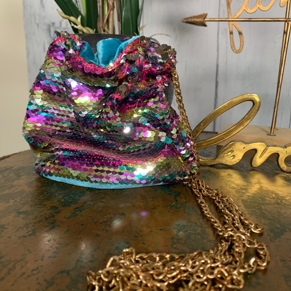 Missguided Multicolor Chain Bucket Sequins Bag EUC - Picture 4 of 13